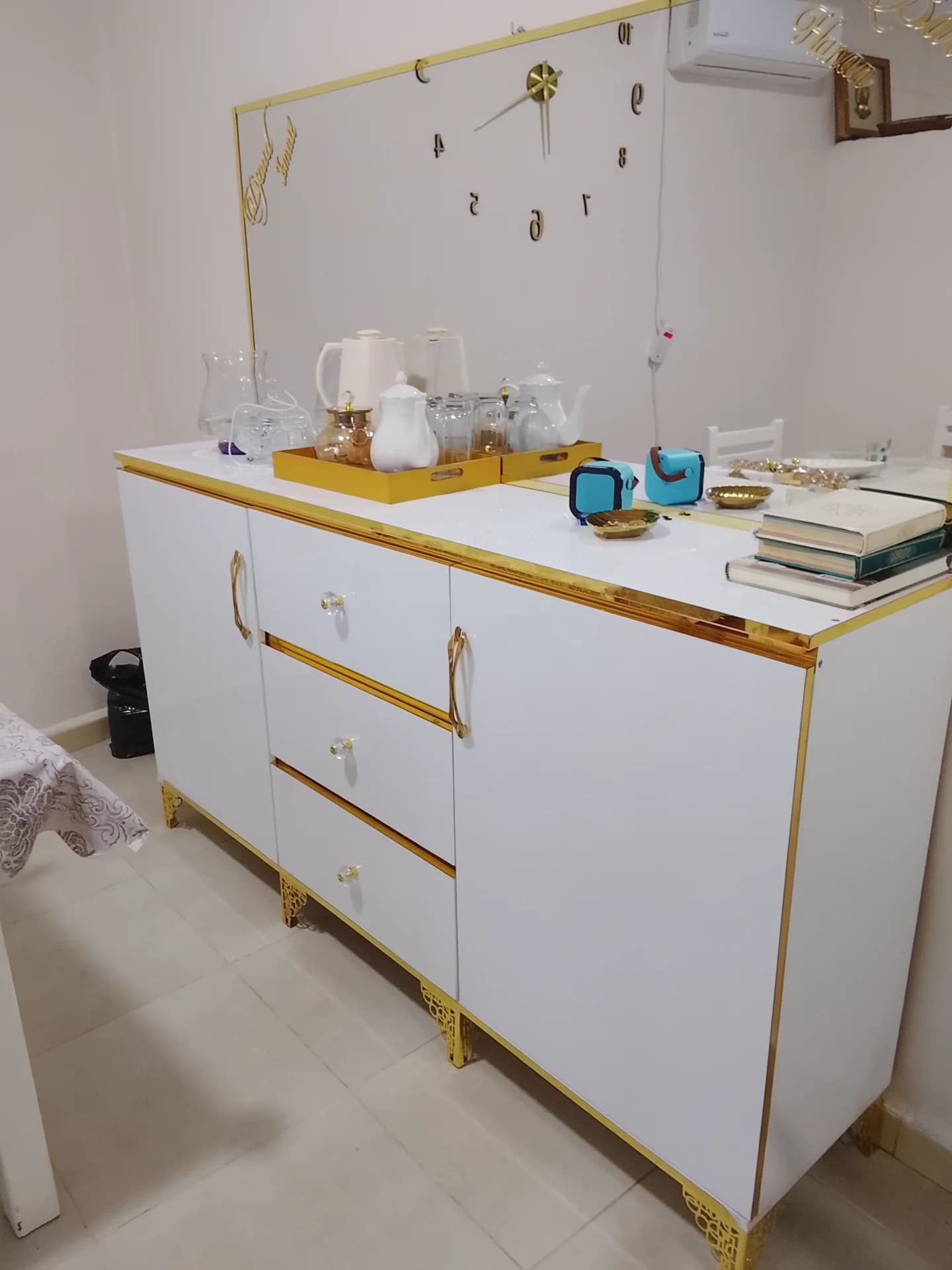 اثاث المنزل